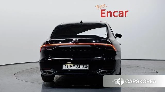 Hyundai The New Grandeur IG id 4355511 из Кореи 25