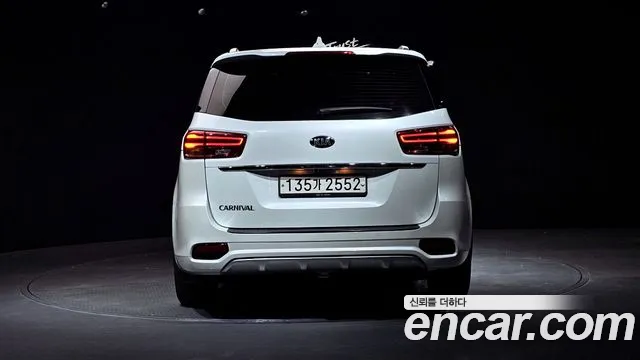 Kia The New Carnival id 2509514 из Кореи 14