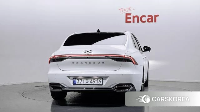 Hyundai The New Grandeur IG id 4196349 из Кореи 14