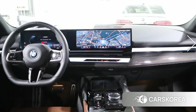 BMW i5 (G60) 2024 Красный из Кореи, фото 4