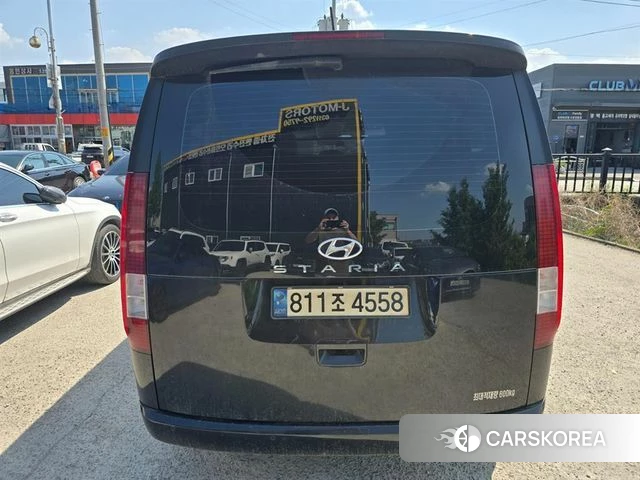 Hyundai Staria 2022 Черный из Кореи, фото 6