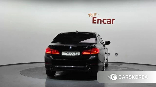 BMW 5 Series (G30) id 4596064 из Кореи 14