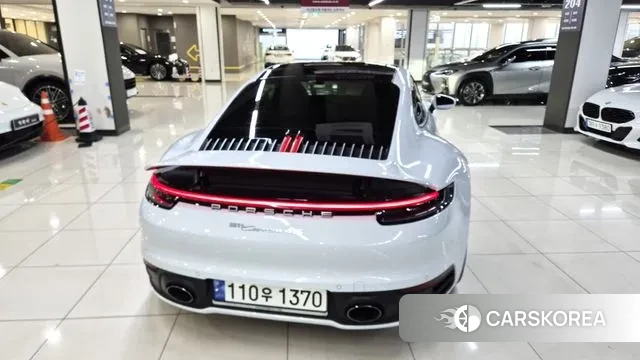 Porsche 911(992) id 3371068 из Кореи 14