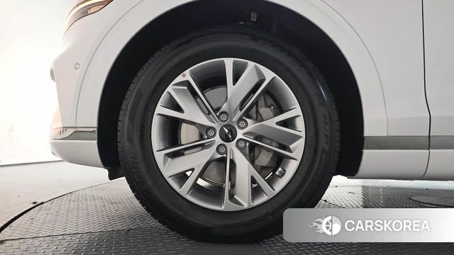 Genesis GV70 id 4847211 из Кореи 34