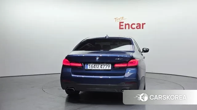 BMW 5 Series (G30) id 3616361 из Кореи 14