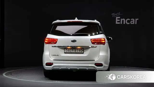 Kia The New Carnival id 3060359 из Кореи 14