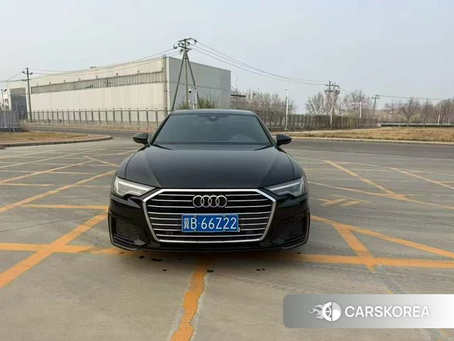 Audi A6L 2021 Черный из Китая, фото 4
