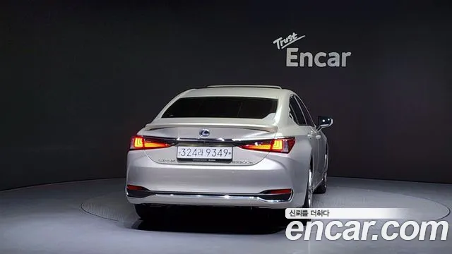 Lexus ES300h 7th generation id 2716966 из Кореи 14