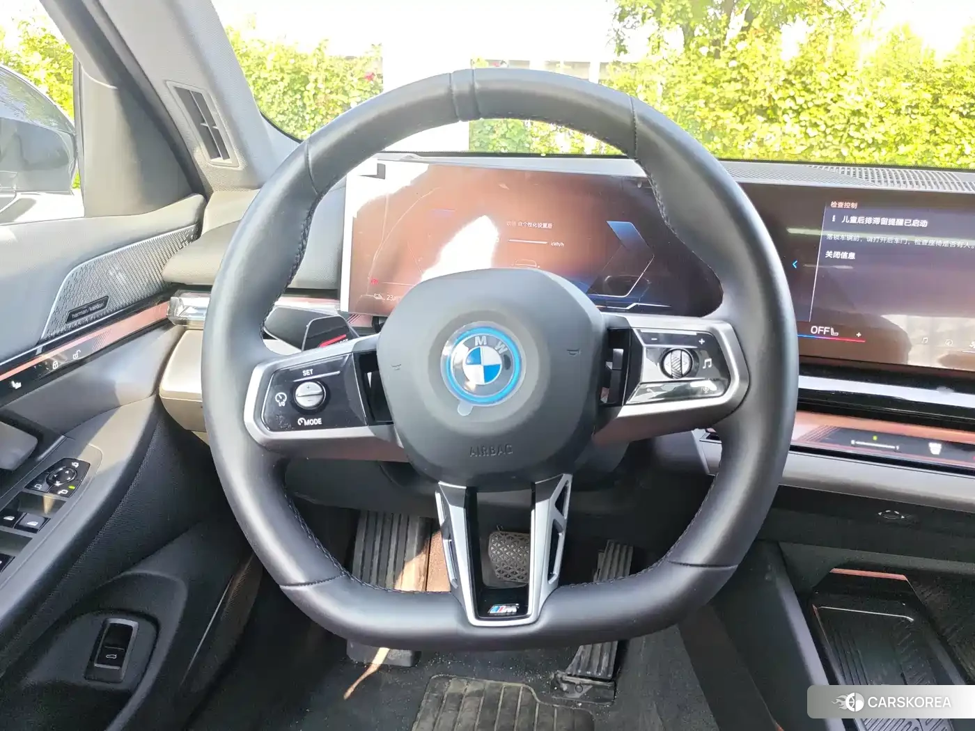 BMW i5 id 4679458 из Китая 14