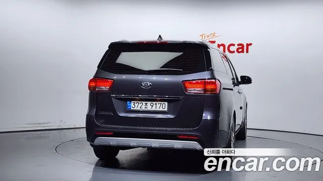 Kia All New Carnival id 2814003 из Кореи 14