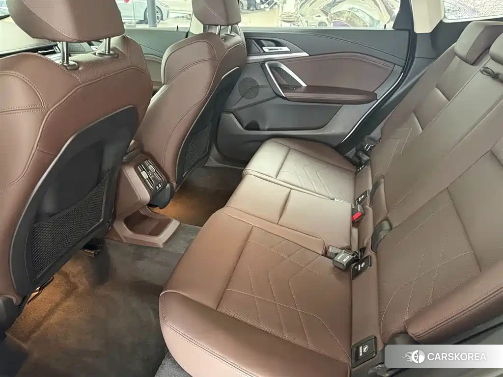 BMW X1 id 4599657 из Китая 9