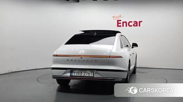 Hyundai Grandeur (GN7) id 3477373 из Кореи 14