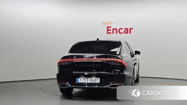 Hyundai The New Grandeur IG id 3180869 из Кореи 14