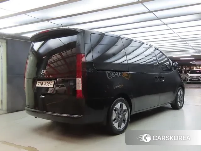 Hyundai Staria id 3508865 из Кореи 14