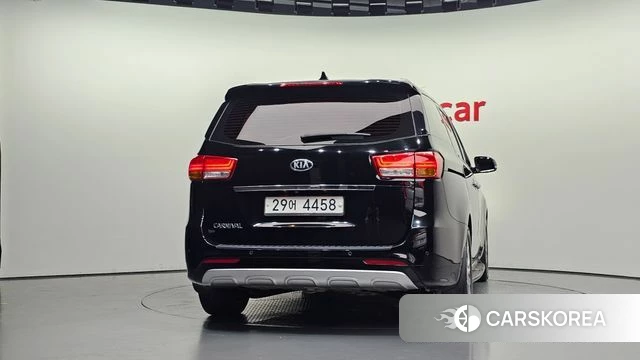 Kia All New Carnival id 4931202 из Кореи 14