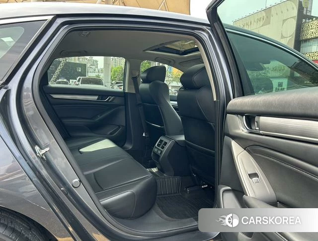 Honda Accord id 4367537 из Китая 15