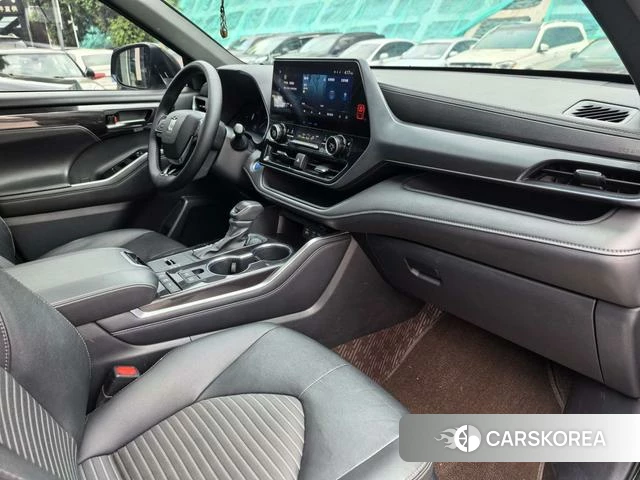 Toyota Crown Lufang 2022 Черный из Китая, фото 6