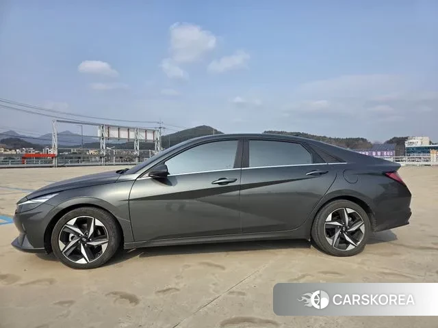 Hyundai Avante Hybrid (CN7) id 3597620 из Кореи 14