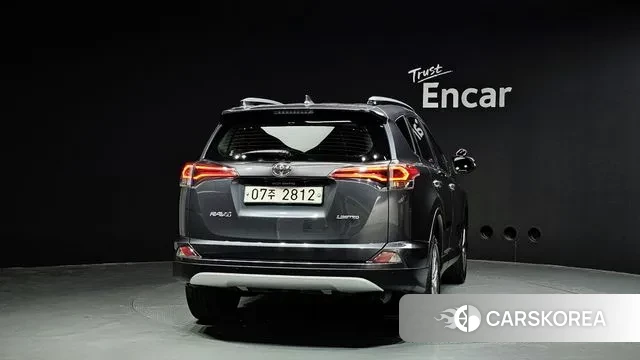 Toyota RAV4 id 3563062 из Кореи 14