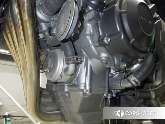 Engine photo
