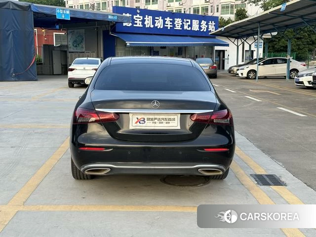 Mercedes-Benz E-class id 4335037 из Китая 12