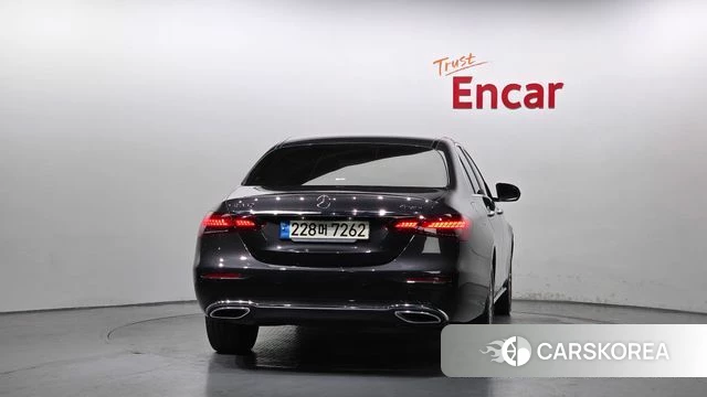 Mercedes-Benz E-Class W213 id 4671256 из Кореи 34