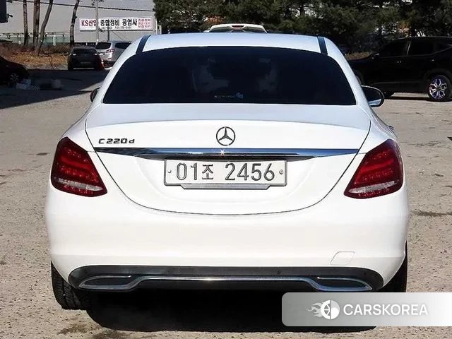 Mercedes-Benz C-Class W205 id 3703994 из Кореи 14