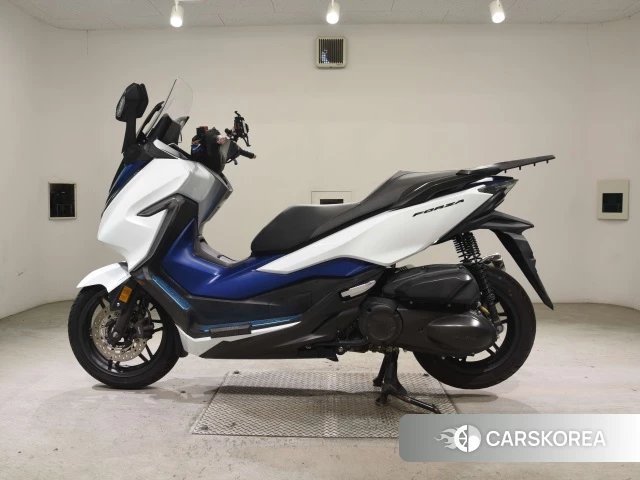 Проданный Honda FORZA 2018 из Японии, фото 2
