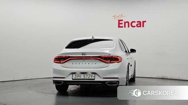 Hyundai Grandeur IG id 4502391 из Кореи 26