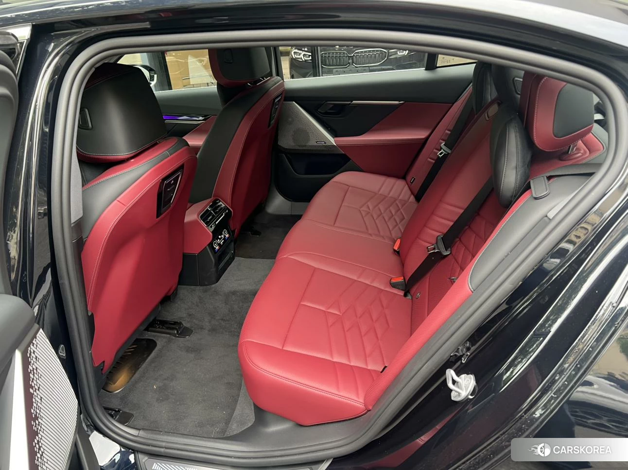 BMW i5 id 4479312 из Китая 8