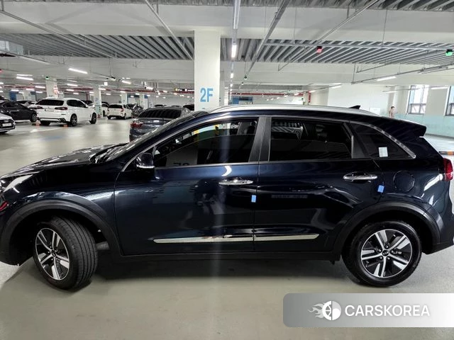 Kia The New Niro id 4748310 из Кореи 11