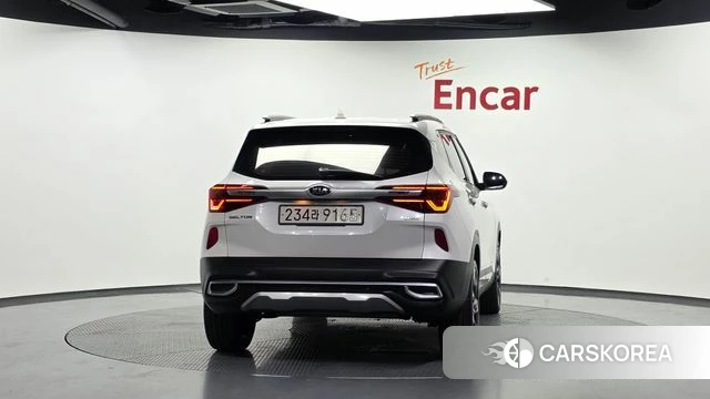 Kia Seltos id 4785121 из Кореи 14
