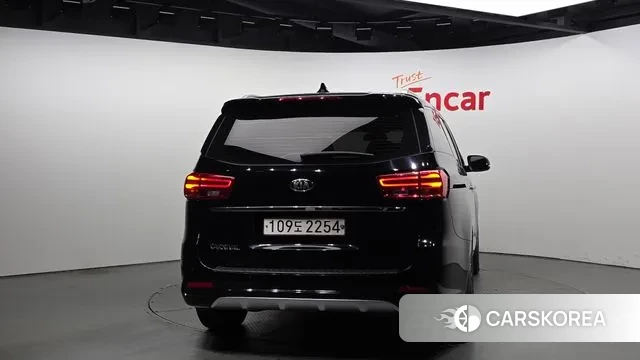 Kia The New Carnival id 3226484 из Кореи 14