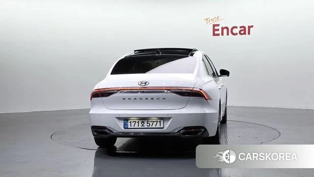 Hyundai The New Grandeur IG id 3799391 из Кореи 14