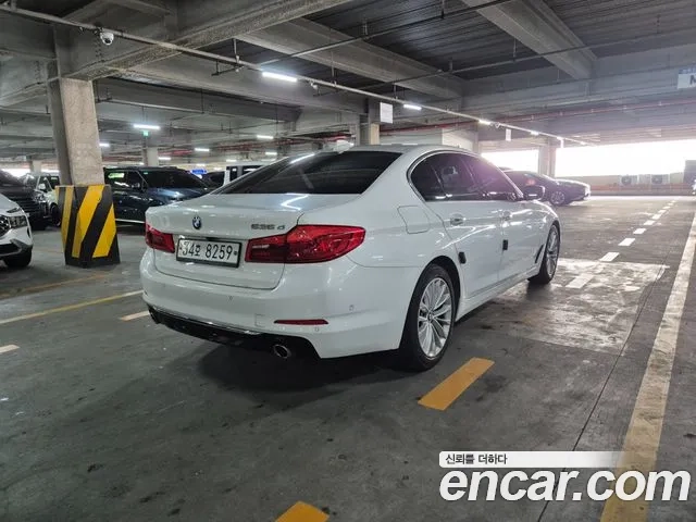 BMW 5 Series (G30) id 2876654 из Кореи 7