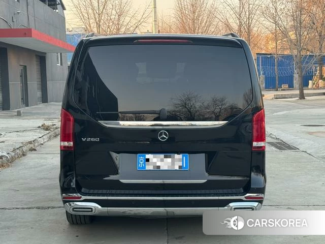 Mercedes-Benz V-class id 4264837 из Китая 32