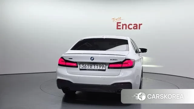 BMW 5 Series (G30) id 2976497 из Кореи 14