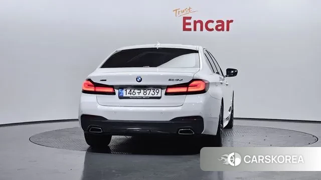 BMW 5 Series (G30) id 3685092 из Кореи 14