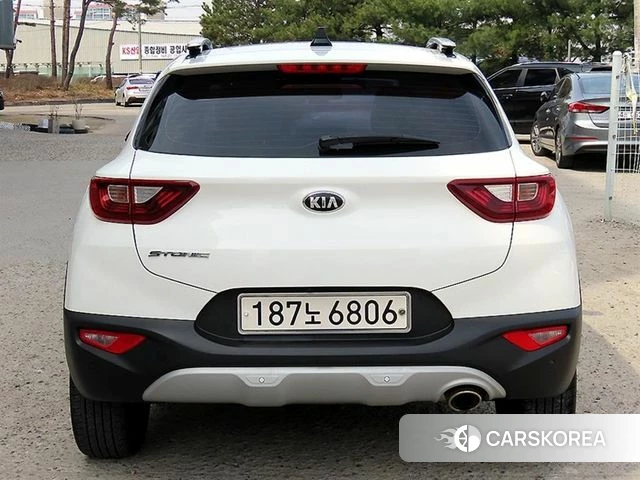 Kia Stonic id 3829035 из Кореи 14