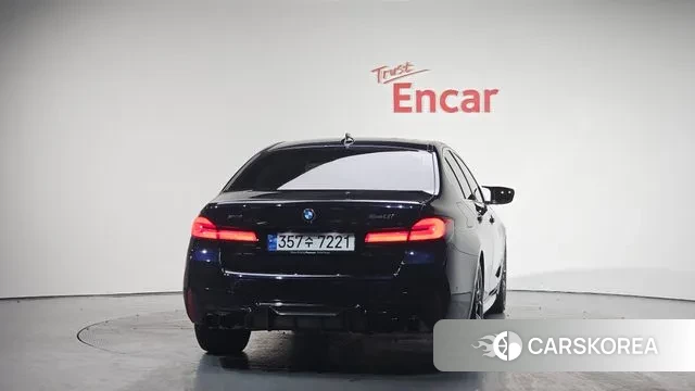 BMW 5 Series (G30) id 3478064 из Кореи 14