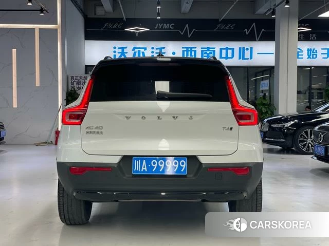 Volvo XC40 id 4213820 из Китая 7