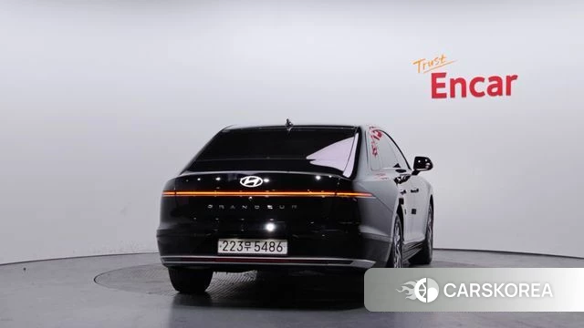 Hyundai Grandeur (GN7) id 4017879 из Кореи 14