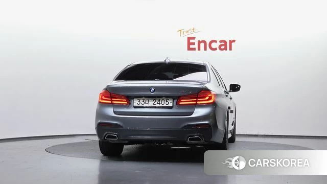 BMW 5 Series (G30) id 4435890 из Кореи 14