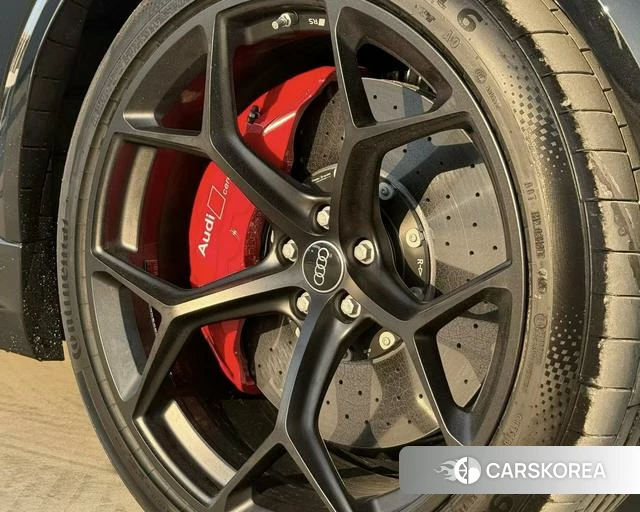 Audi RS Q8 2025 Черный из Китая, фото 4