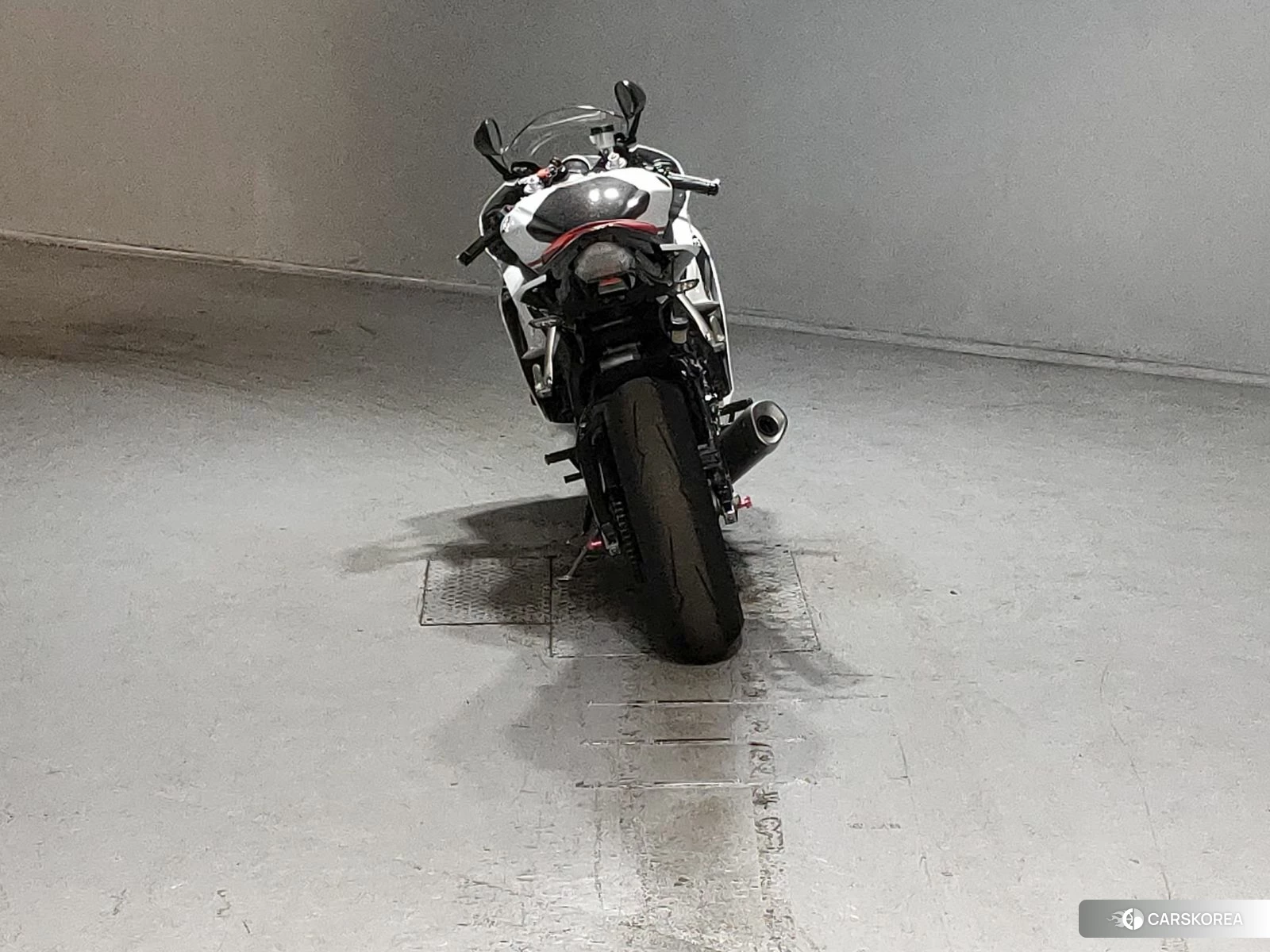 Yamaha YZF-R6 2010 из Японии, фото 3