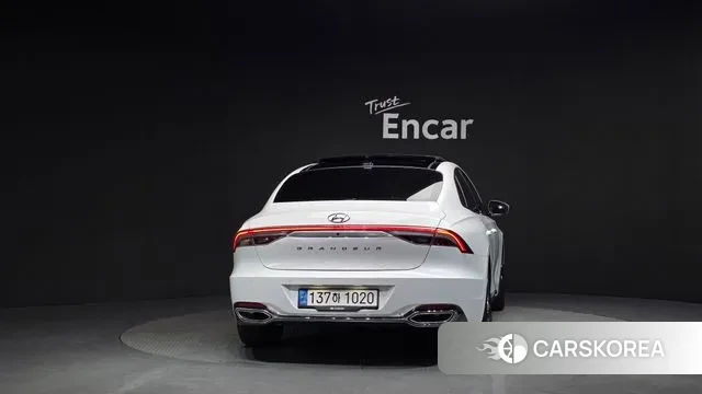 Hyundai The New Grandeur IG id 3383909 из Кореи 14