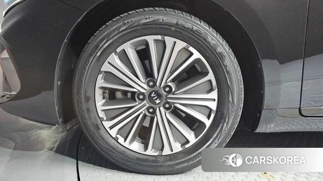 Kia K7 Premier Hybrid id 4702986 из Кореи 26