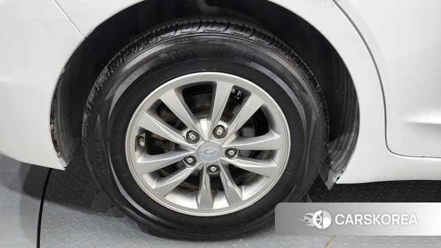 Hyundai The New Avante AD id 3936646 из Кореи 14