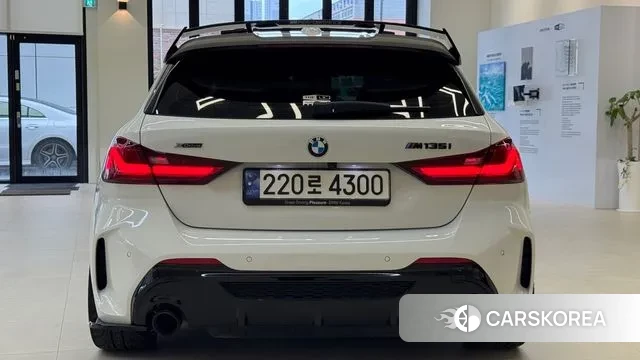 BMW 1 Series (F40) id 3011045 из Кореи 13