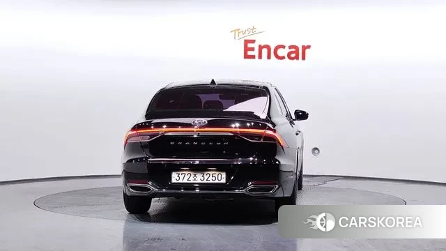 Hyundai The New Grandeur IG id 3499461 из Кореи 14